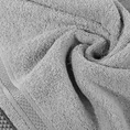 Ręcznik KINGA z żakardową bordiurą w pasy w drobną krateczkę - 70 x 140 cm - stalowy 5