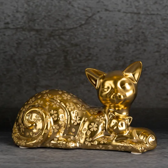 Figurka ceramiczna KITY złoty kot z wytłaczanymi kwiatuszkami - 22 x 9 x 14 cm - złoty