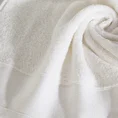 Ręcznik STELLA z bawełny z żakardową bordiurą z drobnymi punkcikami - 70 x 140 cm - kremowy 5
