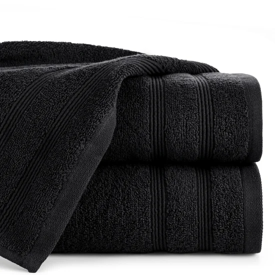 Ręcznik ALINE klasyczny z bordiurą w formie tkanych paseczków - 70 x 140 cm - czarny