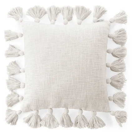 Poszewka ASTI w stylu boho z grubej tkaniny bawełnianej z chwostami na bokach Poszewka ASTI w stylu boho z grubej tkaniny bawełnianej z chwostami na bokach - 45 x 45 cm