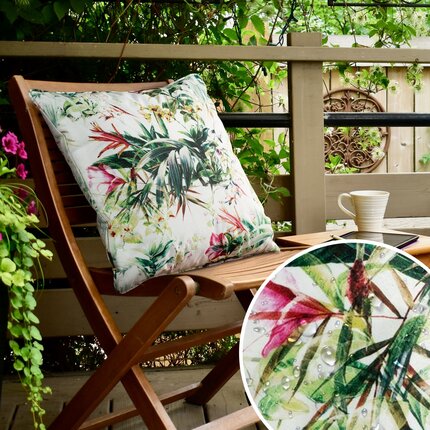 Poszewka GARDEN na taras oraz balkon z tkaniny wodoodpornej zdobiona nadrukiem subtelnych kwiatów 45 x 45 cm biały,zielony | Eurofirany