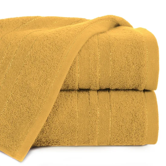 Ręcznik GALA bawełniany z  bordiurą w paski podkreślone błyszczącą nicią - 50 x 90 cm - musztardowy