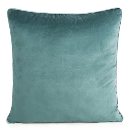 Poszewka GAJA 2 z welwetu o delikatnym połysku z ozdobną lamówką Poszewka GAJA 2 z welwetu o delikatnym połysku z ozdobną lamówką - 45 x 45 cm