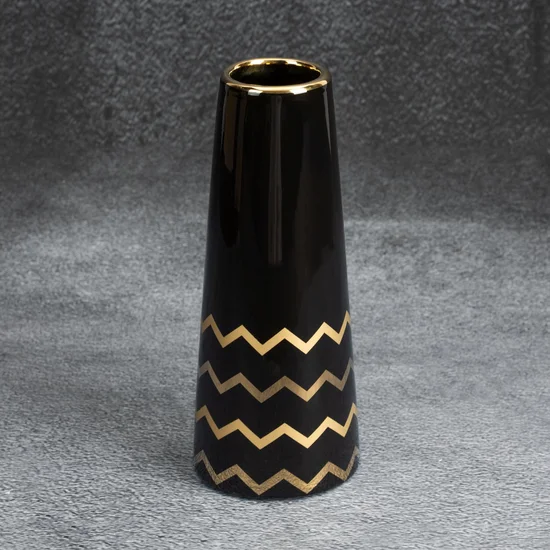 Wazon ceramiczny zdobiony geometrycznym wzorem, czarno-złoty - ∅ 8 x 20 cm - czarny