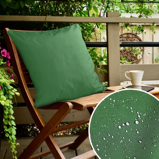 Poszewka GARDEN do ogrodu i na taras z gładkiej tkaniny wodoodpornej i ozdobną wypustką na brzegach poszewki - 45 x 45 cm - zielony