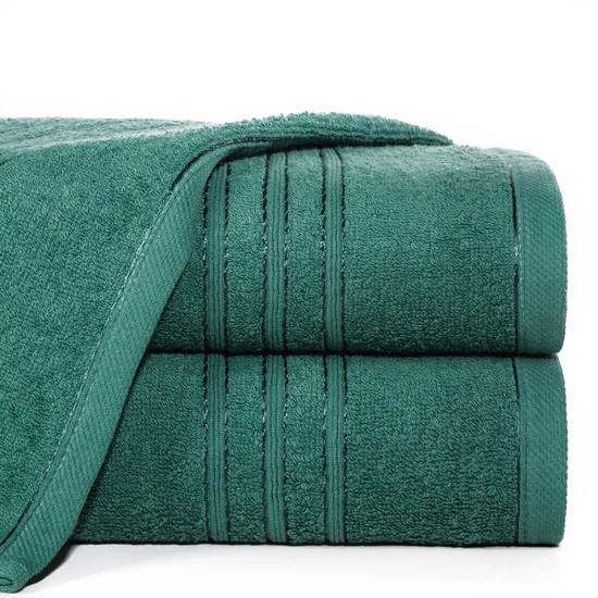 Ręcznik klasyczny z bordiurą podkreśloną delikatnymi paskami - 70 x 140 cm - butelkowy zielony