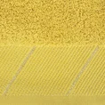 Ręcznik z szenilową bordiurą w błyszczące ukośne paski - 70 x 140 cm - musztardowy 2