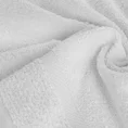 Ręcznik VILIA z puszystej i wyjątkowo grubej przędzy bawełnianej  podkreślony ryżową bordiurą - 50 x 90 cm - biały 5
