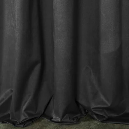 DESIGN 91 Zasłona ROSA z jednokolorowego miękkiego welwetu DESIGN 91 Zasłona ROSA z jednokolorowego miękkiego welwetu - 140 x 250 cm