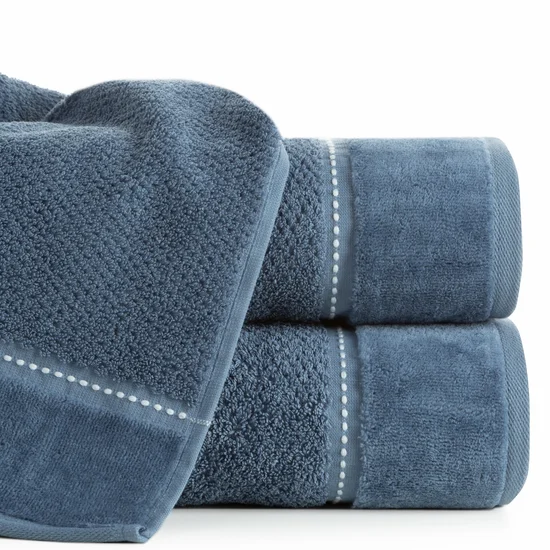 Ręcznik SALADO o ryżowej strukturze ze stebnowaniem i welwetową bordiurą - 50 x 90 cm - niebieski