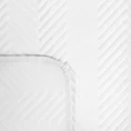 EUROFIRANY PREMIUM Narzuta na fotel SIMONA z miękkiego i matowego welwetu pikowana w jodełkę metodą hot press - 70 x 160 cm - biały 4
