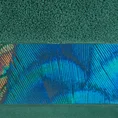 EWA MINGE Ręcznik CAMILA z bordiurą zdobioną designerskim nadrukiem - 50 x 90 cm - butelkowy zielony 2