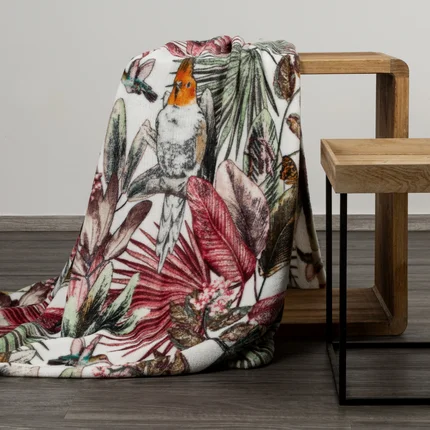 DESIGN 91 Koc PARROT miękki i miły w dotyku z nadrukiem egzotycznych roślin i papug DESIGN 91 Koc PARROT miękki i miły w dotyku z nadrukiem egzotycznych roślin i papug - 150 x 200 cm