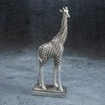 Żyrafa - figurka dekoracyjna EVAN o drobnym wytłaczanym wzorze kratki - 6 x 11 x 29 cm - stalowy 1