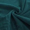 Ręcznik z welwetową bordiurą z wytłaczanym geometrycznym wzorem - 70 x 140 cm - turkusowy 5