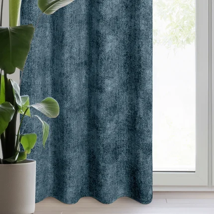 Zasłona ALETA jednokolorowa z szenilu Zasłona ALETA jednokolorowa z szenilu - 135 x 250 cm