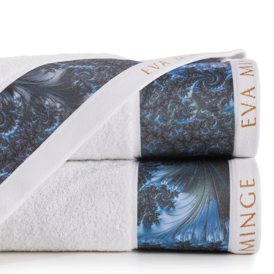 EWA MINGE Ręcznik AISHA  z bordiurą zdobioną designerskim nadrukiem z motywem zwierzęcym - 50 x 90 cm - biały