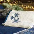 Ręcznik CAROL 02 z żakardową bordiurą ze śnieżynkami - 70 x 140 cm - ciemnoniebieski 6