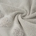 Ręcznik KAMILA bawełniany z ozdobną  bordiurą w formie serc wypełnionych różyczkami - 50 x 90 cm - szary 5