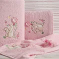 Ręcznik BABY z haftowaną aplikacją z zajączkiem - 50 x 90 cm - różowy 4