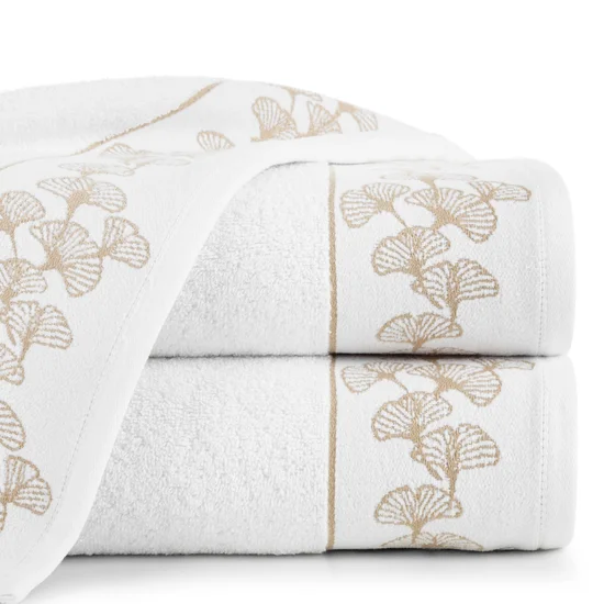 LIMITED COLLECTION ręcznik BLANCA 10 z miękkiej bawełny z żakardową bordiurą z motywem liści miłorzębu MAGIA BIELI - 50 x 90 cm - biały