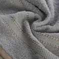 Ręcznik KRISTI z żakardową bordiurą w pasy - 70 x 140 cm - srebrny 5