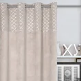 Zasłona z welwetu z ozdobnym pasem z geometrycznym srebrnym nadrukiem w górnej części - 140 x 250 cm - beżowy 1
