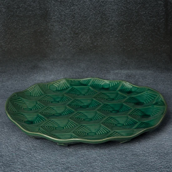 Patera z porcelany z geometrycznym wzorem - ∅ 31 x 3 cm - zielony