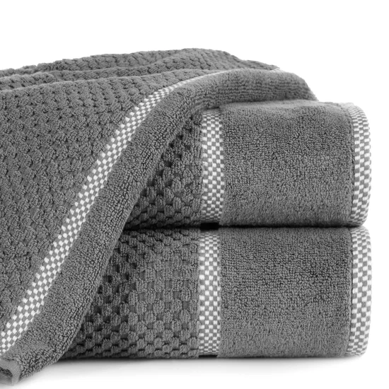 EUROFIRANY PREMIUM Ręcznik CALEB z bawełny frotte o strukturze drobnej krateczki - 70 x 140 cm - stalowy