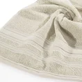 Ręcznik JUDY z bordiurą podkreśloną błyszczącą nicią - 70 x 140 cm - beżowy 5