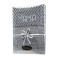 Zestaw prezentowy - ręcznik z haftem MAMA - 20 x 25 x 5 cm - stalowy 1