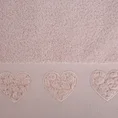 Ręcznik KAMILA bawełniany z ozdobną  bordiurą w formie serc wypełnionych różyczkami - 50 x 90 cm - pudrowy róż 2