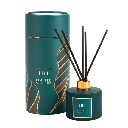 LIMITED COLLECTION Dyfuzor zapachowy LILI 150 ml z patyczkami w eleganckim opakowaniu GŁĘBIA ZIELENI LIMITED COLLECTION Dyfuzor zapachowy LILI 150 ml z patyczkami w eleganckim opakowaniu GŁĘBIA ZIELENI - ∅ 11 x 24 cm