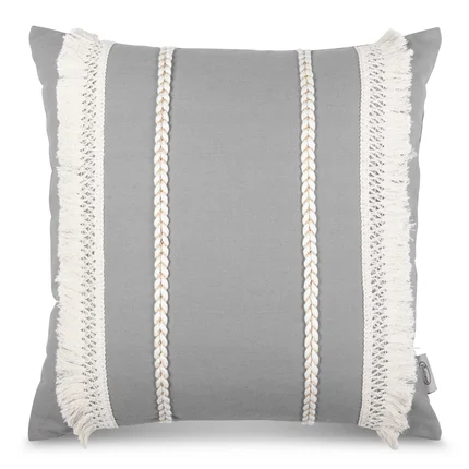 Poszewka BOHO z aplikacją z frędzlami Poszewka BOHO z aplikacją z frędzlami - 45 x 45 cm