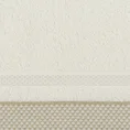 Ręcznik KINGA z żakardową bordiurą w pasy w drobną krateczkę - 50 x 90 cm - kremowy 2