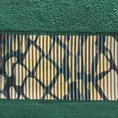 EWA MINGE Ręcznik CARLA z bordiurą zdobioną fantazyjnym nadrukiem - 50 x 90 cm - butelkowy zielony 2