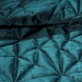 EVA MINGE  Narzuta AMPARO z błyszczącego welwetu przeszywana w geometryczny wzór - 220 x 240 cm - turkusowy 3