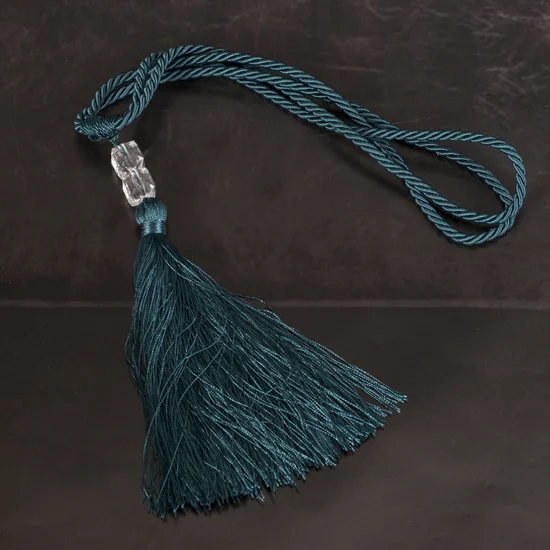 Dekoracyjny sznur do upięć z chwostem i kryształkami - 60 cm - ciemnoturkusowy