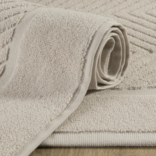 REINA LINE Dywanik łazienkowy z bawełny frotte zdobiony wzorem w zygzaki - 60 x 90 cm - beżowy