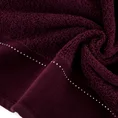 EWA MINGE Ręcznik KARINA w kolorze bordowym, zdobiony aplikacją z cyrkonii na miękkiej szenilowej bordiurze - 70 x 140 cm - bordowy 5