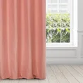 Zasłona ADELAIDE z miękkiej tkaniny o zamszowym chwycie i drobnym strukturalnym wzorze - 140 x 250 cm - różowy 1