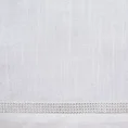 Obrus MARINA ze srebrną nicią zdobiony elegancką kryzą i kryształkami - 140 x 300 cm - kremowy 2