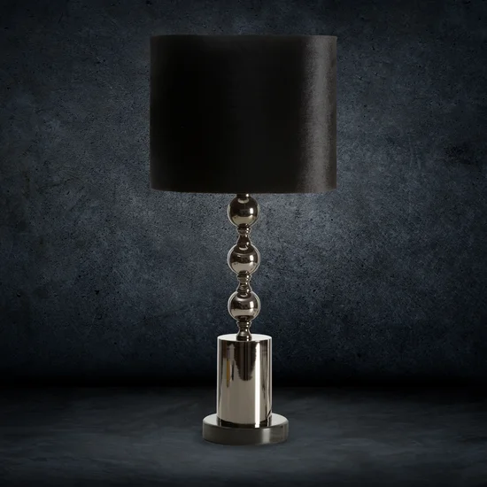 Lampa stołowa AXEL zdobiona designerskim kształtem z welwetowym abażurem - 33 x 26 x 71 cm - czarny