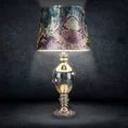 Lampa stołowa HELEN na podstawie z dymionego szkła z abażurem z welwetowej tkaniny z fantazyjnym wzorem - ∅ 35 x 70 cm - złoty 1
