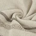 Ręcznik TESSA z bordiurą w cętki inspirowany dziką naturą - 30 x 50 cm - beżowy 5