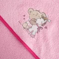 Ręcznik BABY z kapturem z haftowaną aplikacją z misiem i osiołkiem - 100 x 100 cm - różowy 2