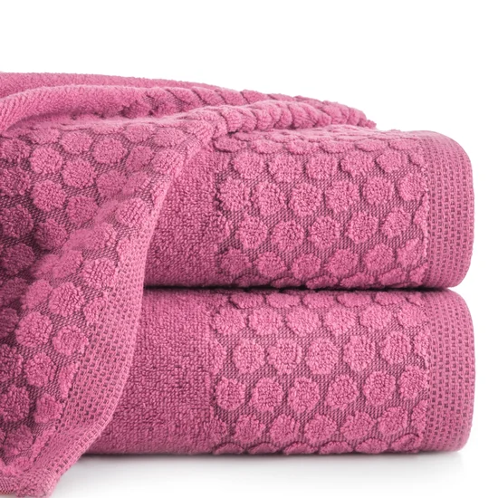 Ręcznik z bordiurą w groszki - 70 x 140 cm - różowy
