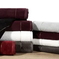 EWA MINGE Ręcznik DAGA w kolorze bordowym, z welurową bordiurą i błyszczącą nicią - 50 x 90 cm - bordowy 4