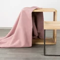 DESIGN 91 Narzuta na fotel-koc AMBER bardzo miękki w dotyku ze strukturalnym wzorem 3D z włókien bawełniano-akrylowych - 70 x 160 cm - pudrowy róż 1